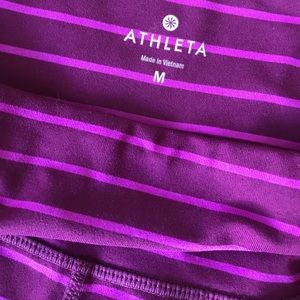 Athleta crops- great condition!